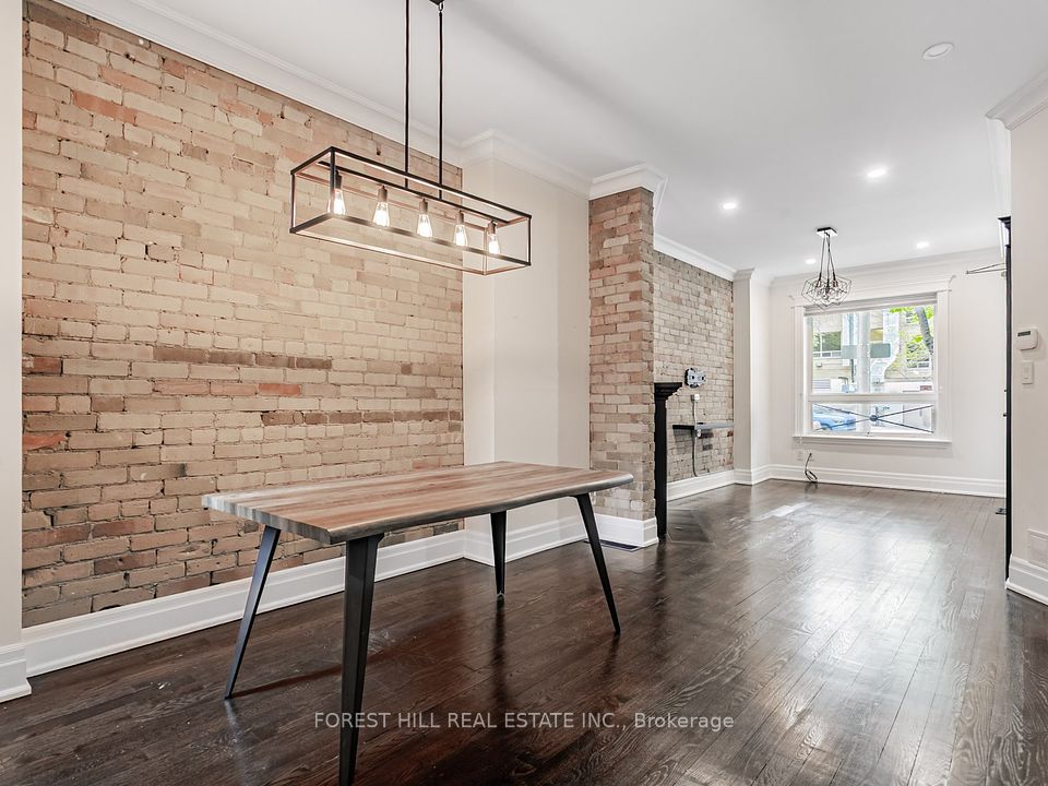 37 Granby