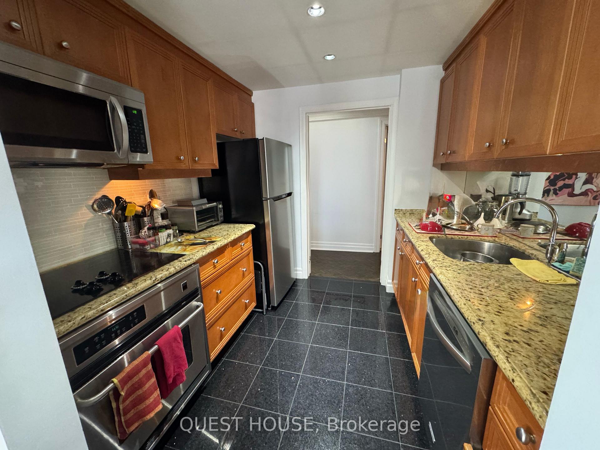 2 Bedrooms Condo at 447 Walmer,  Toronto For sale