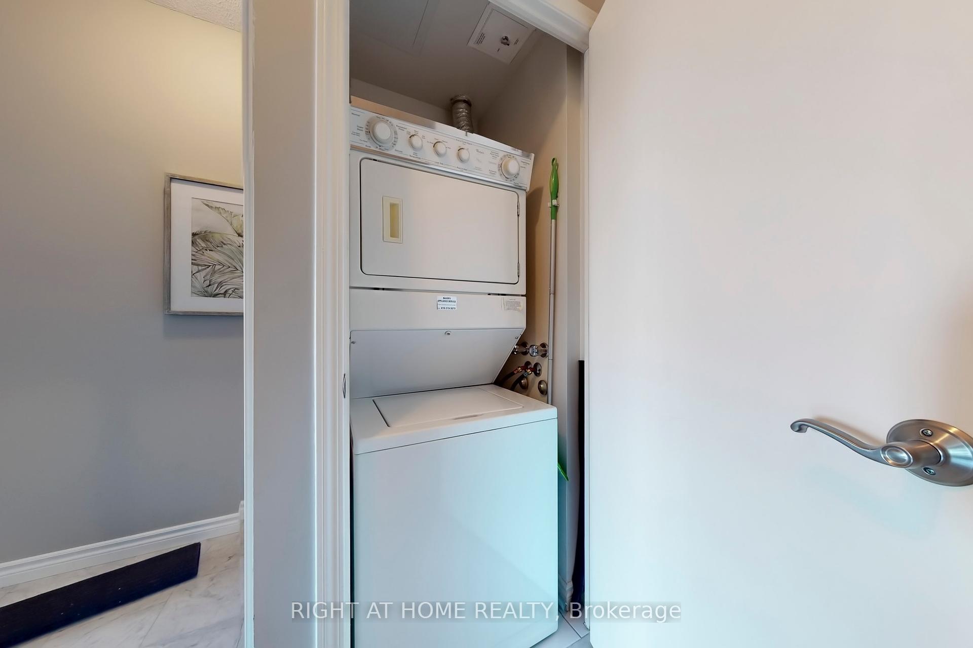 1 Bedroom Condo at 60 Byng,  Toronto For sale