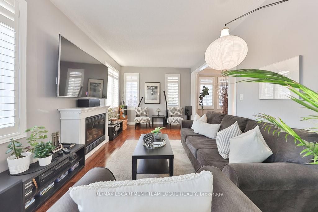 1298 TUPPER Drive