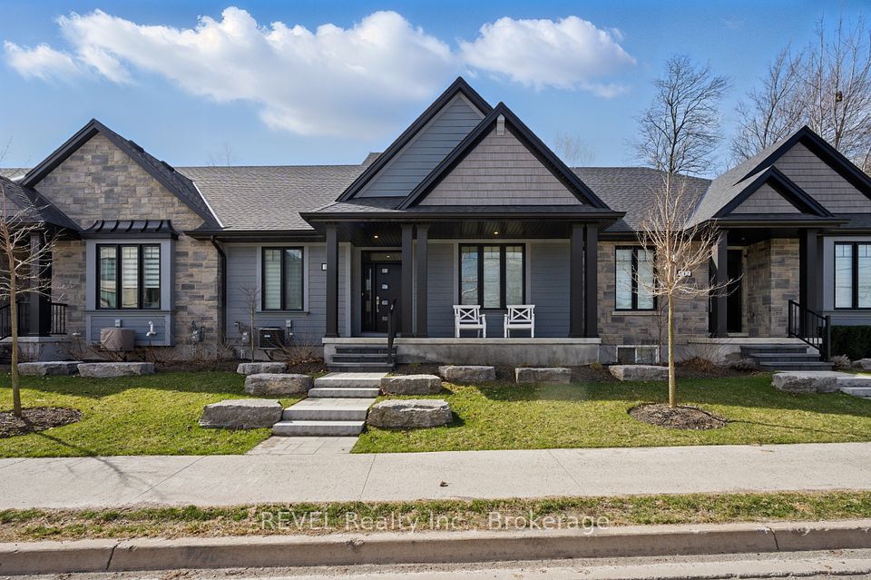 144 PORT ROBINSON