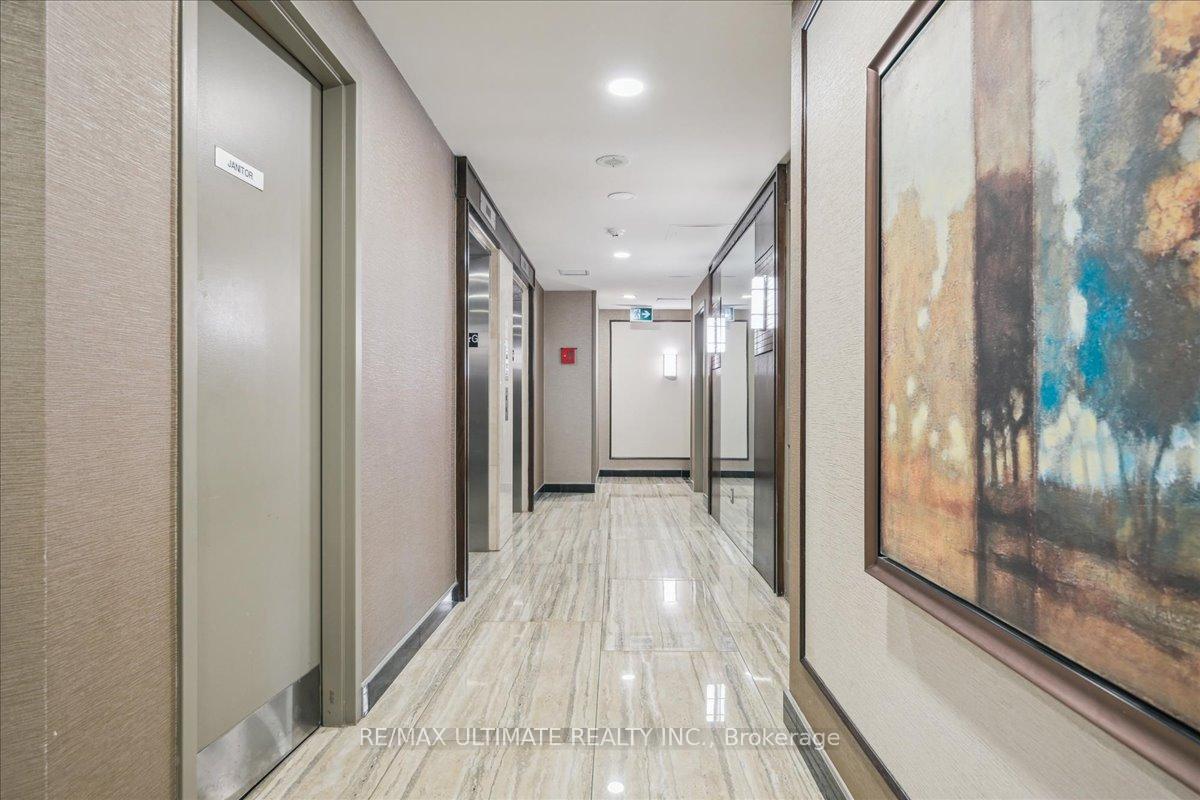 1 Bedroom Condo at 2365 Central Park, Oakville For sale