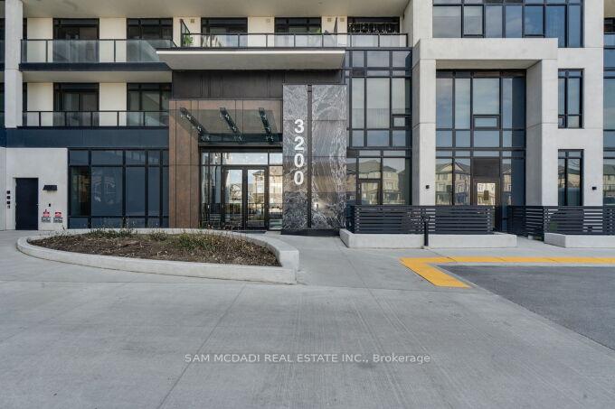 1 Bedroom Condo at 3200 William Coltson, Oakville For sale