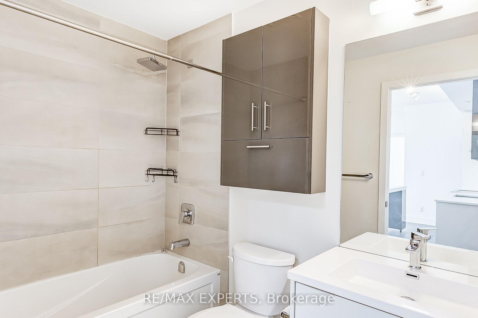 2 Bedrooms Condo at 188 Fairview Mall,  Toronto For sale
