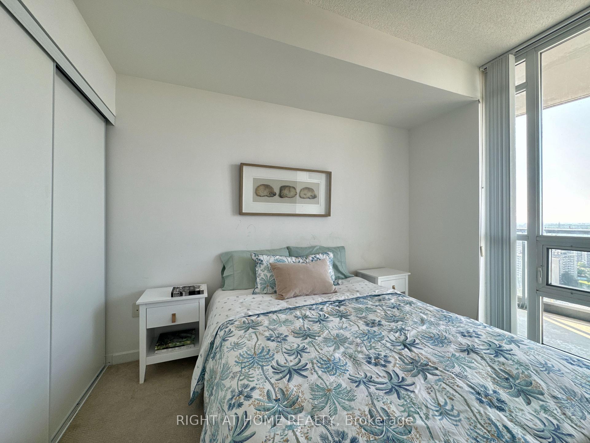 1 Bedroom Condo at 70 Forest Manor, Toronto For sale