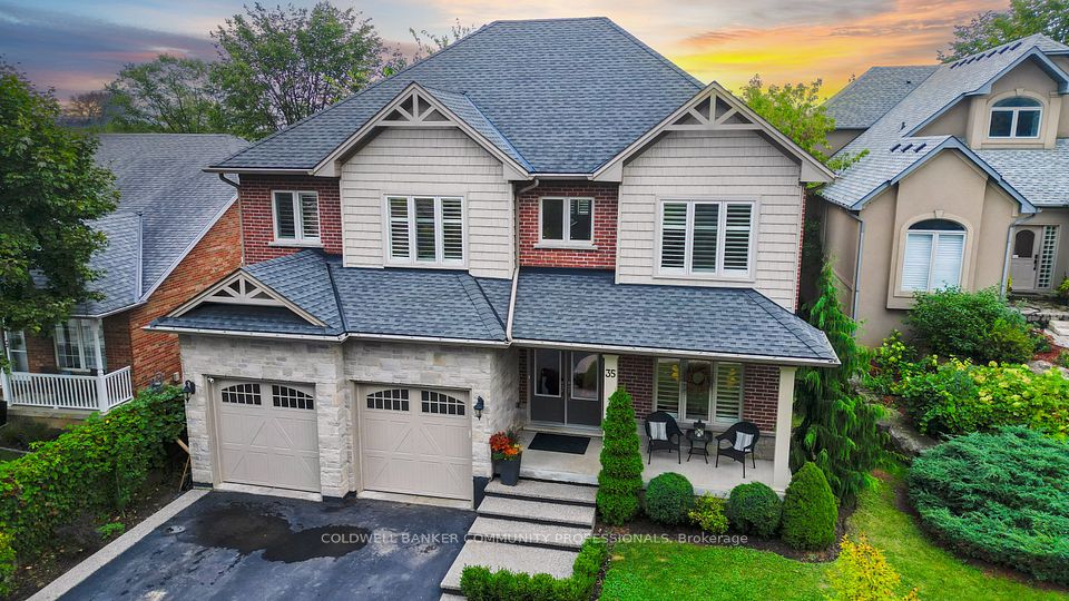 35 Fern Avenue, Hamilton, ON L0R 2H0