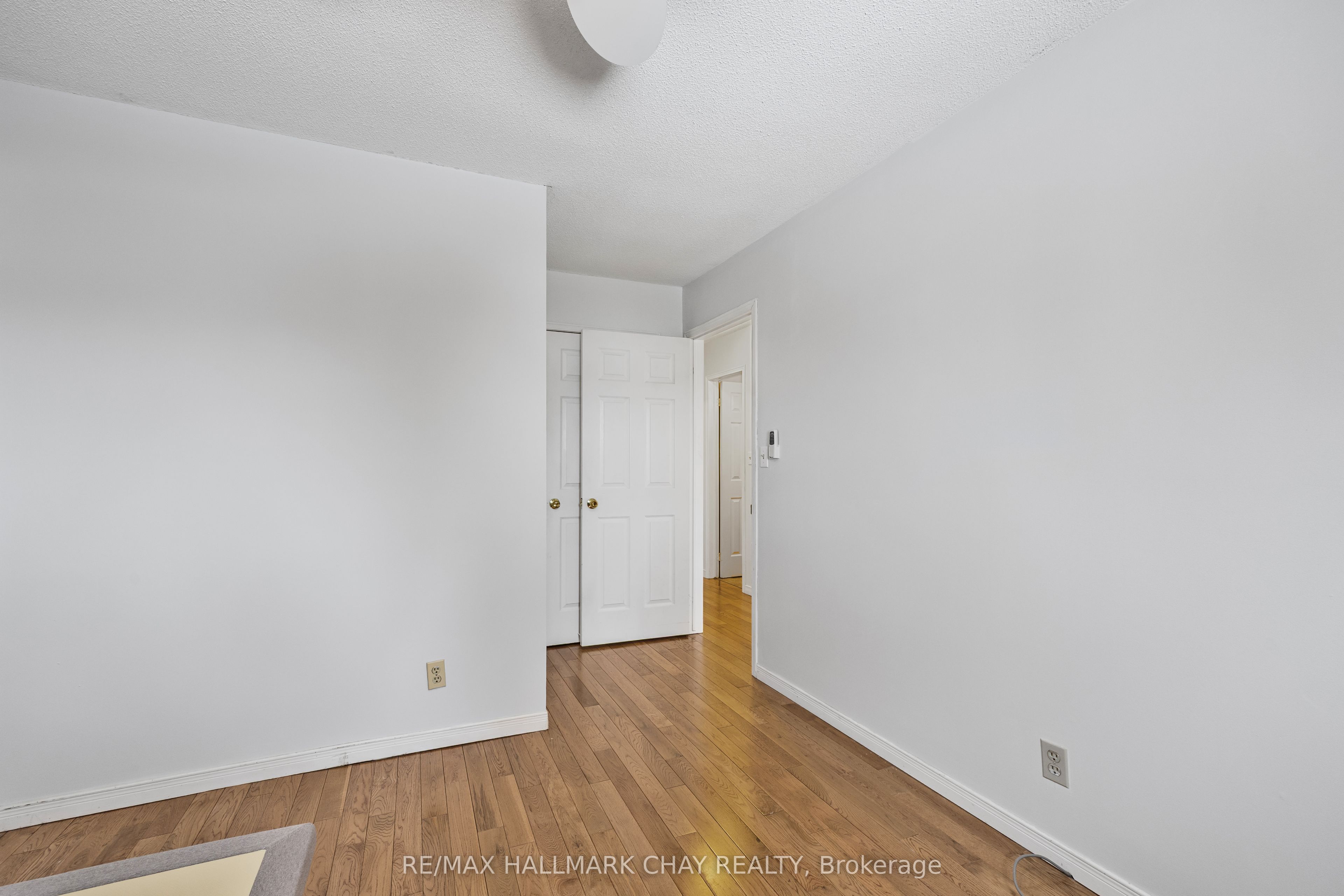 23 Grasett Crescent