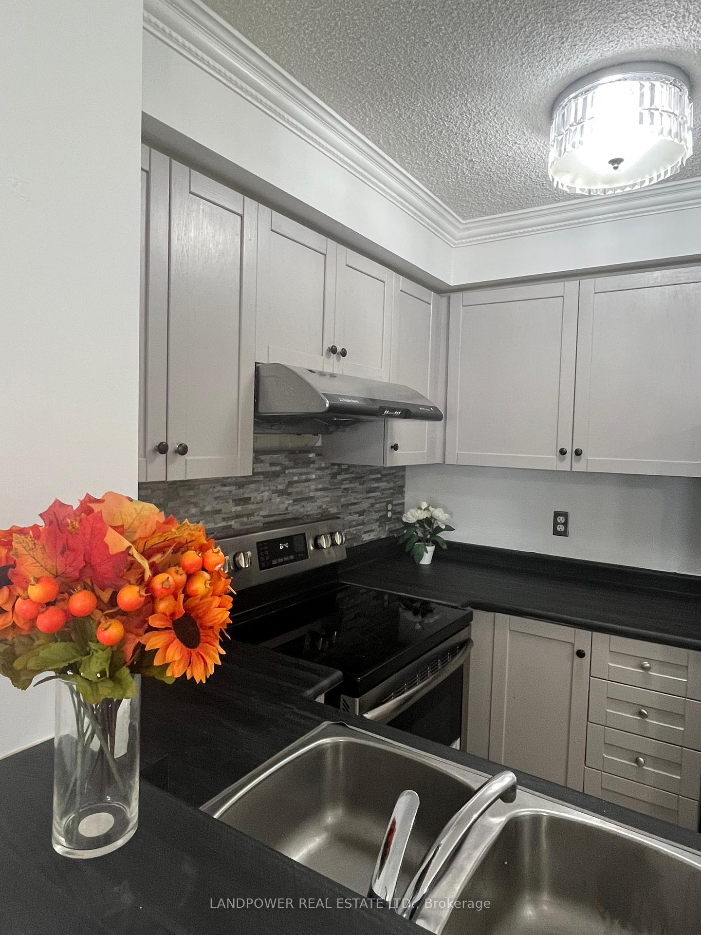 3 Bedrooms Condo at 5235 Finch, Toronto For sale