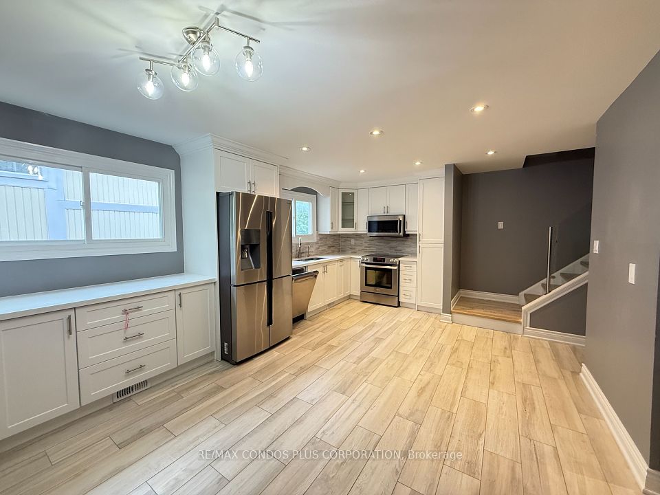 25 Boneset Road, Toronto, ON M2J 4X3
