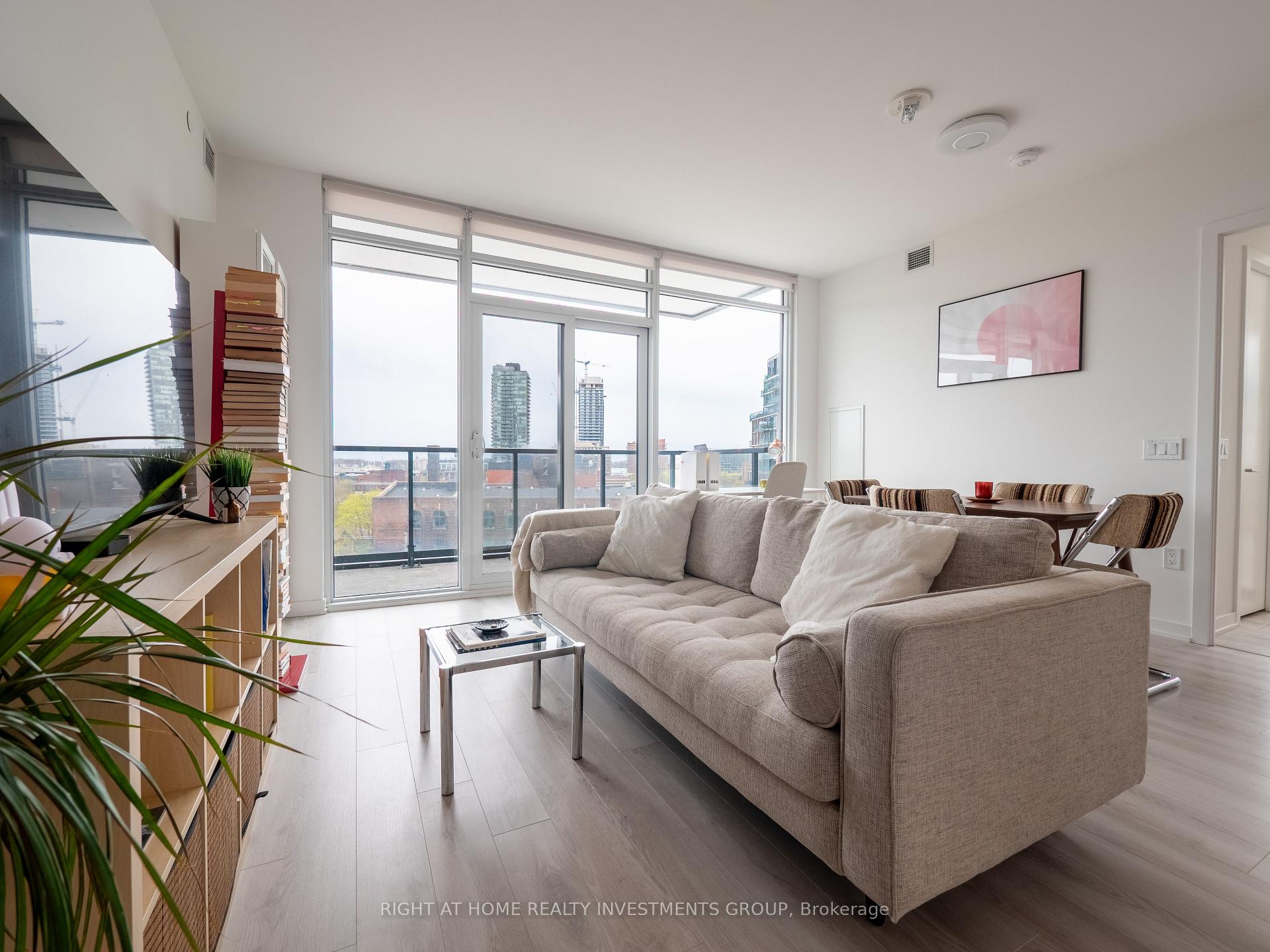 2 Bedrooms Condo at 50 Power, Toronto For sale