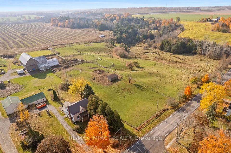 1933 Concession Rd 6