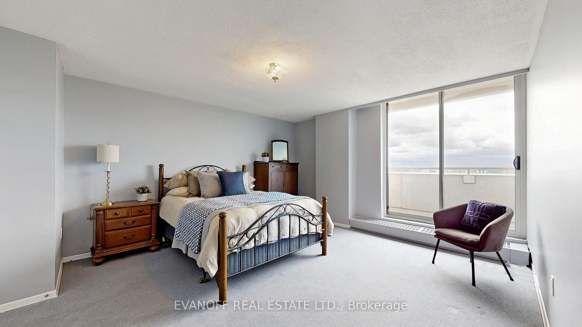 3 Bedrooms Condo at 3311 Kingston, Toronto For sale