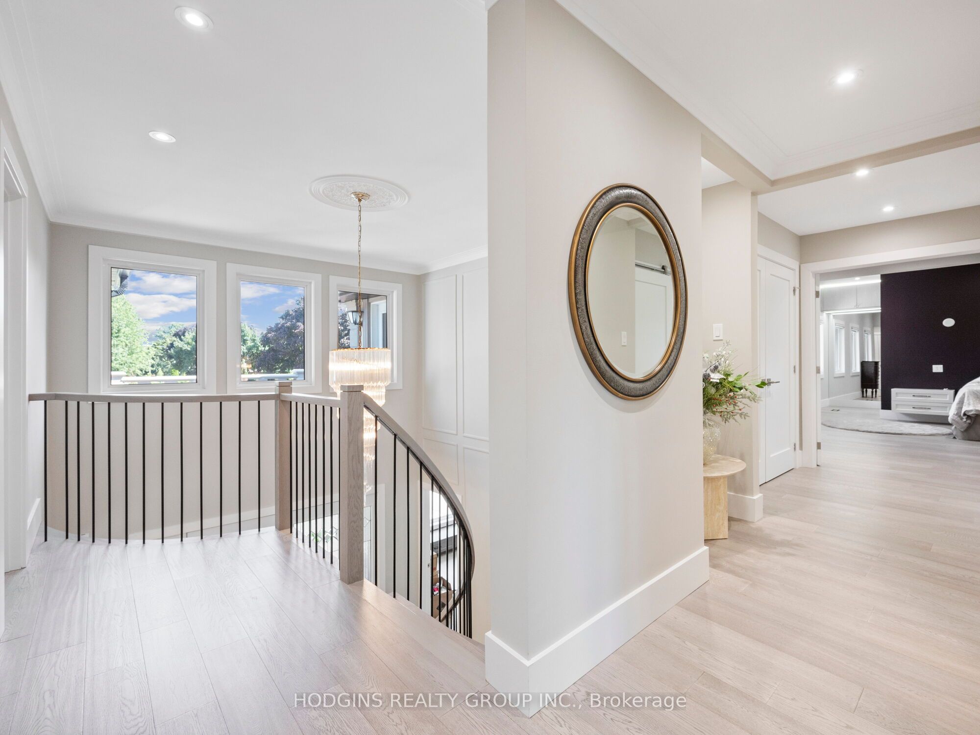 1816 Paddock Crescent