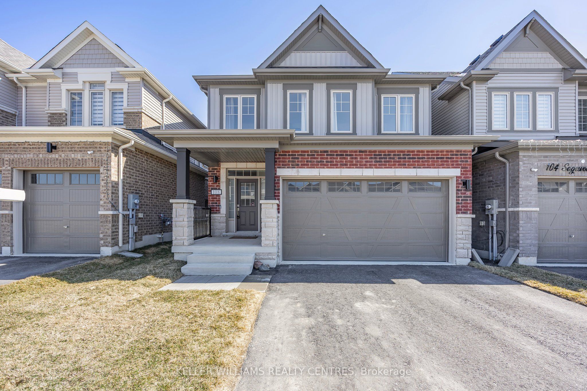 108 Sagewood Avenue, Barrie, ON L9S 2Z4