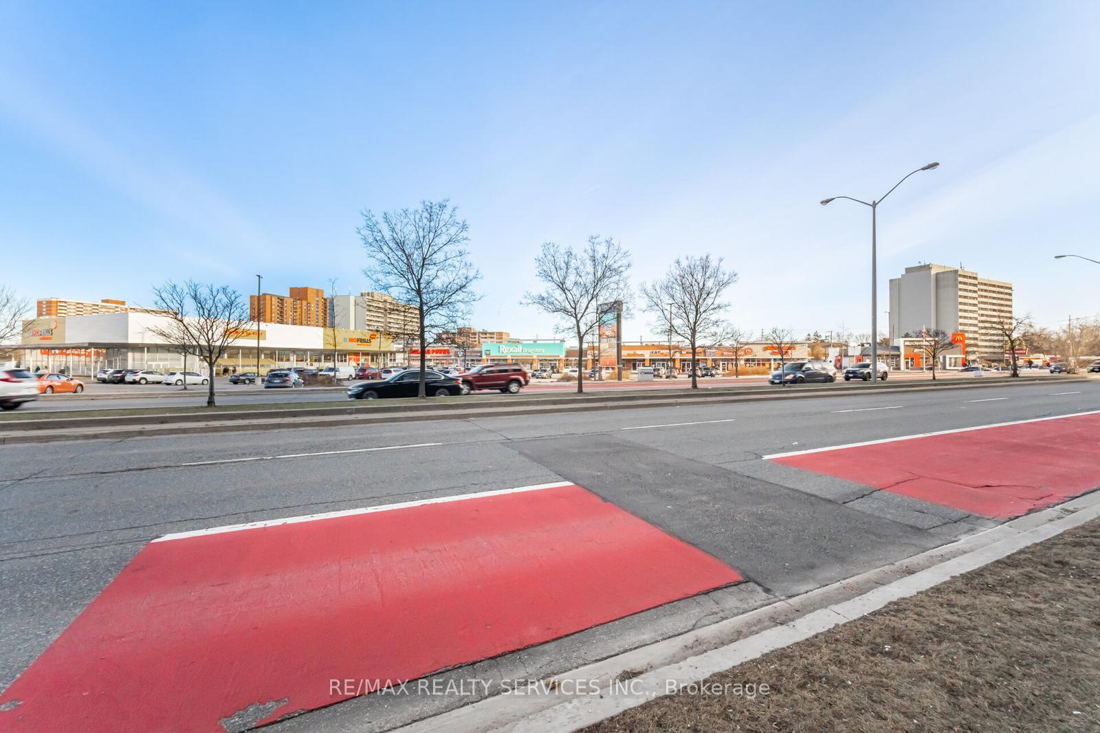 3 Bedrooms Condo at C-3 Falaise,  Toronto For sale