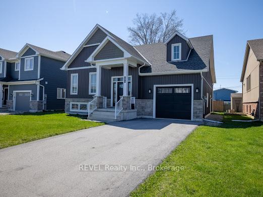 194 Iva Street, Welland, ON L3B 1W6