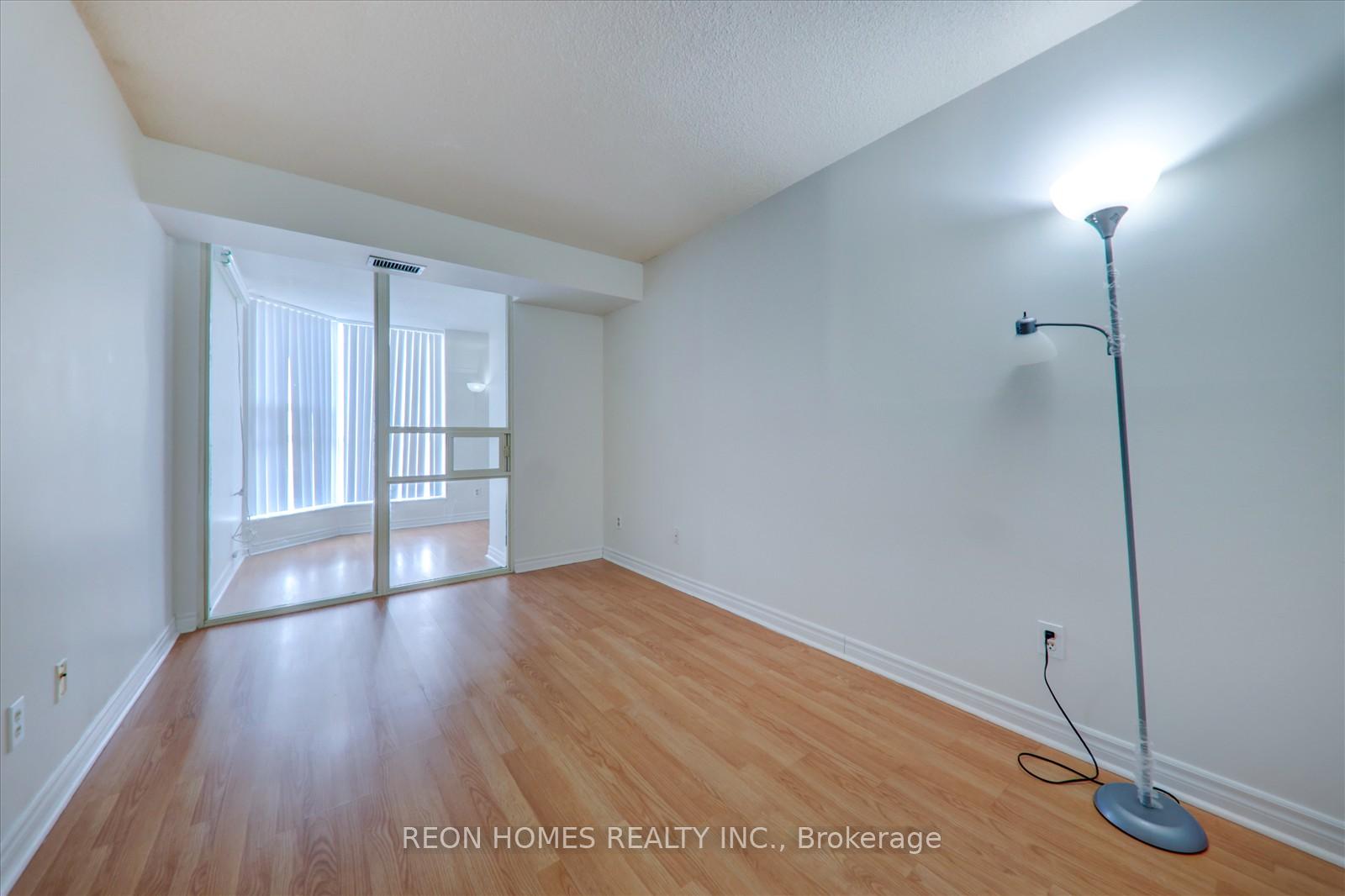 3 Bedrooms Condo at 2466 Eglinton, Toronto For sale