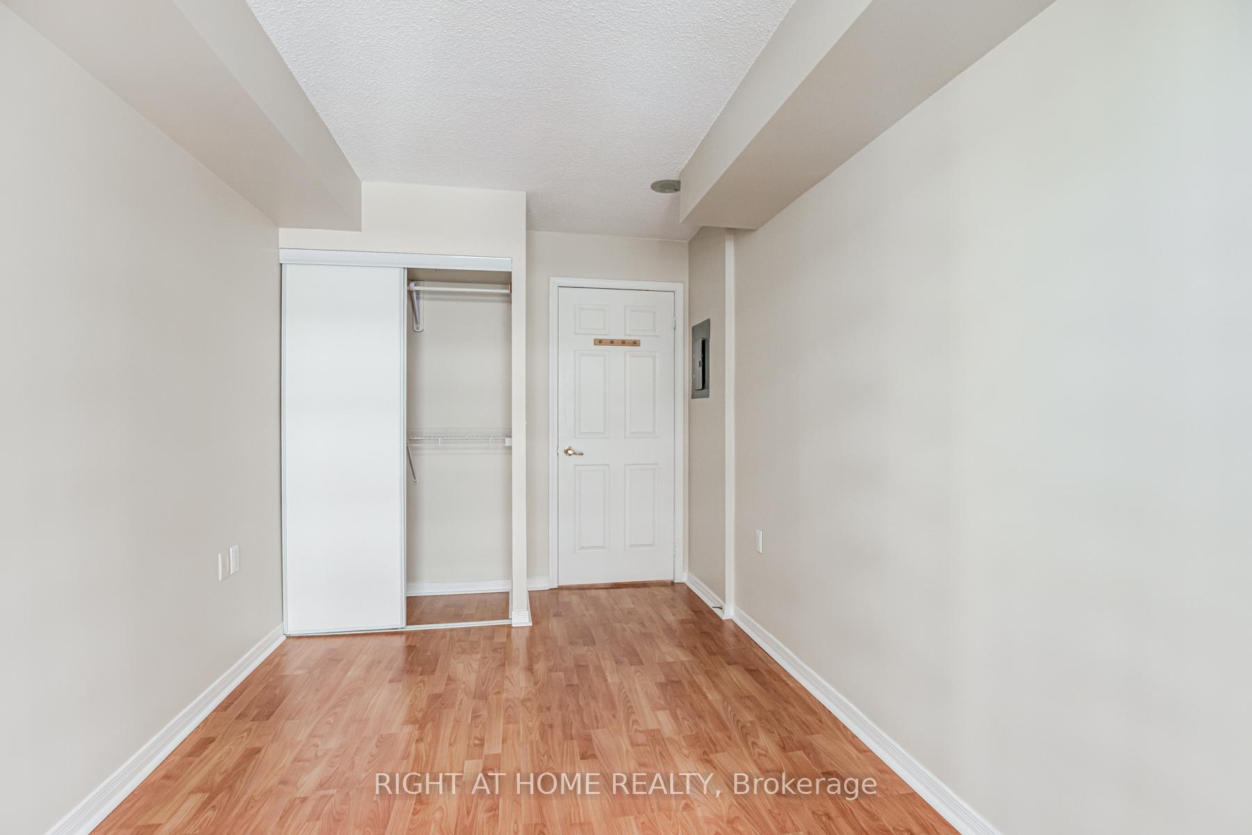 1 Bedroom Condo at 28 Olive, Toronto For sale