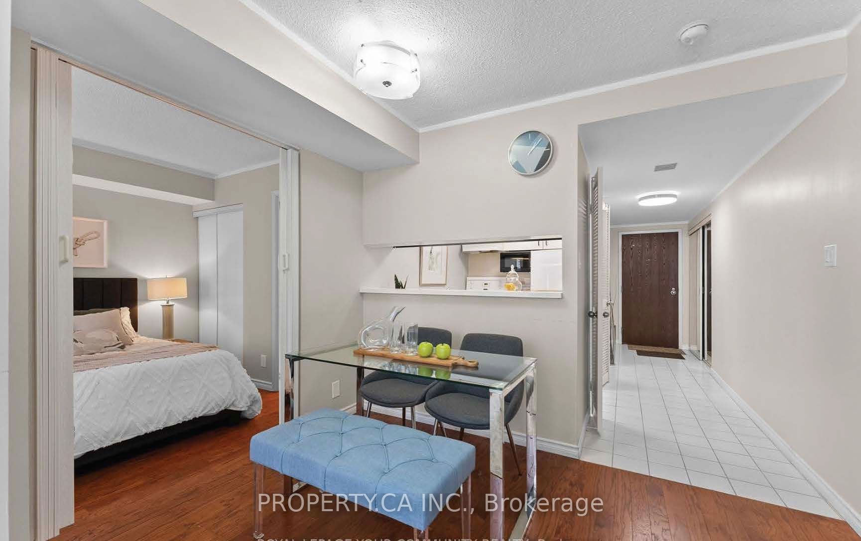 711 Bay Street, #1221