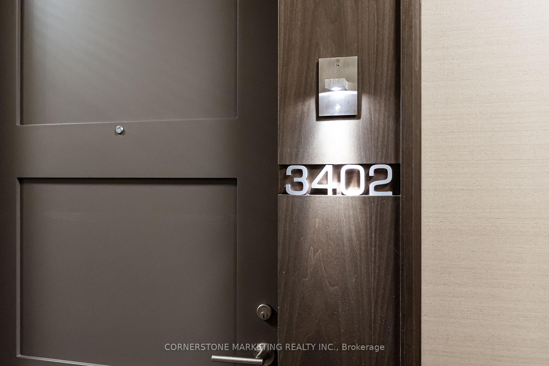 1 Bedroom Condo at 300 Front, Toronto For sale