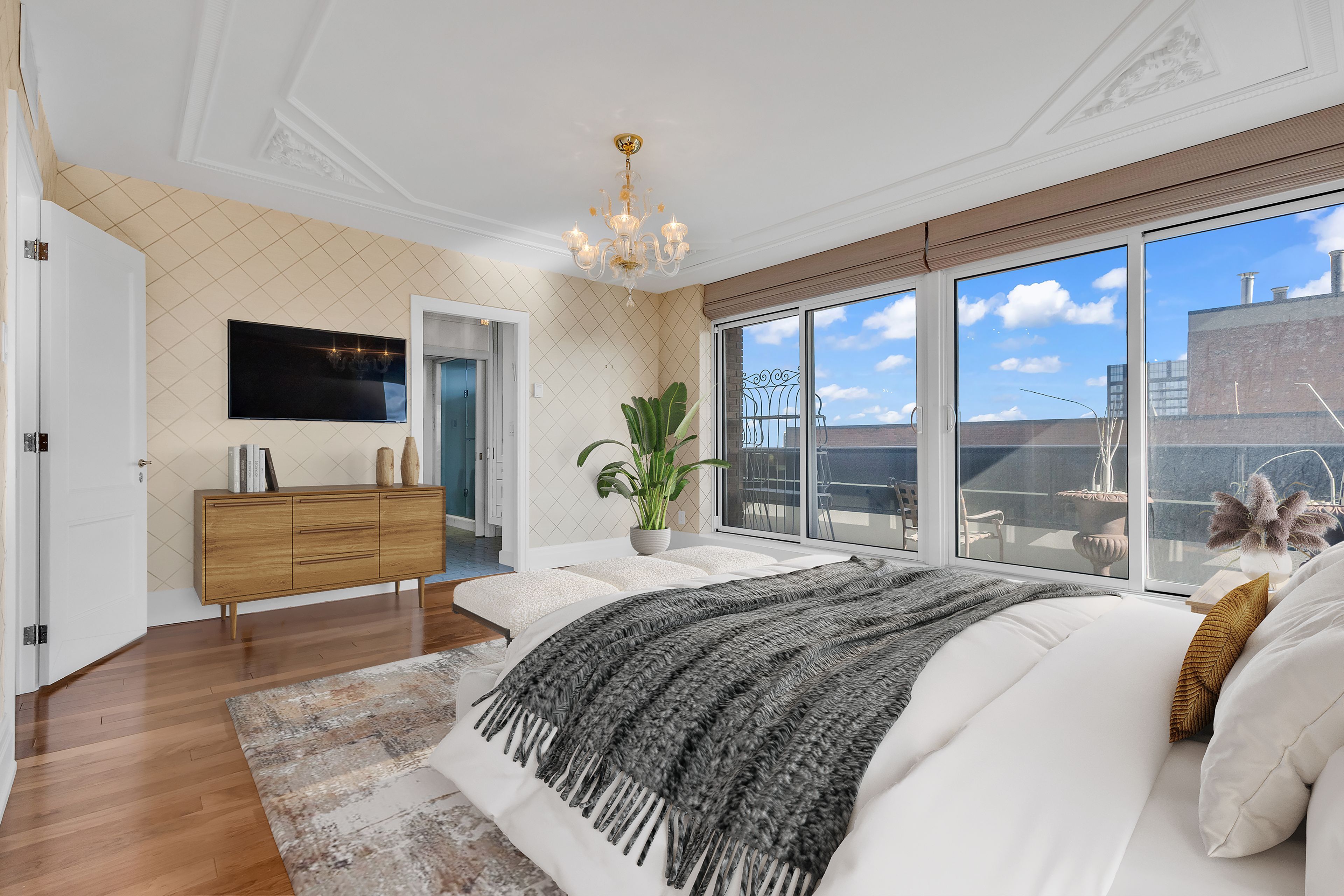 2600 Bathurst Street 801