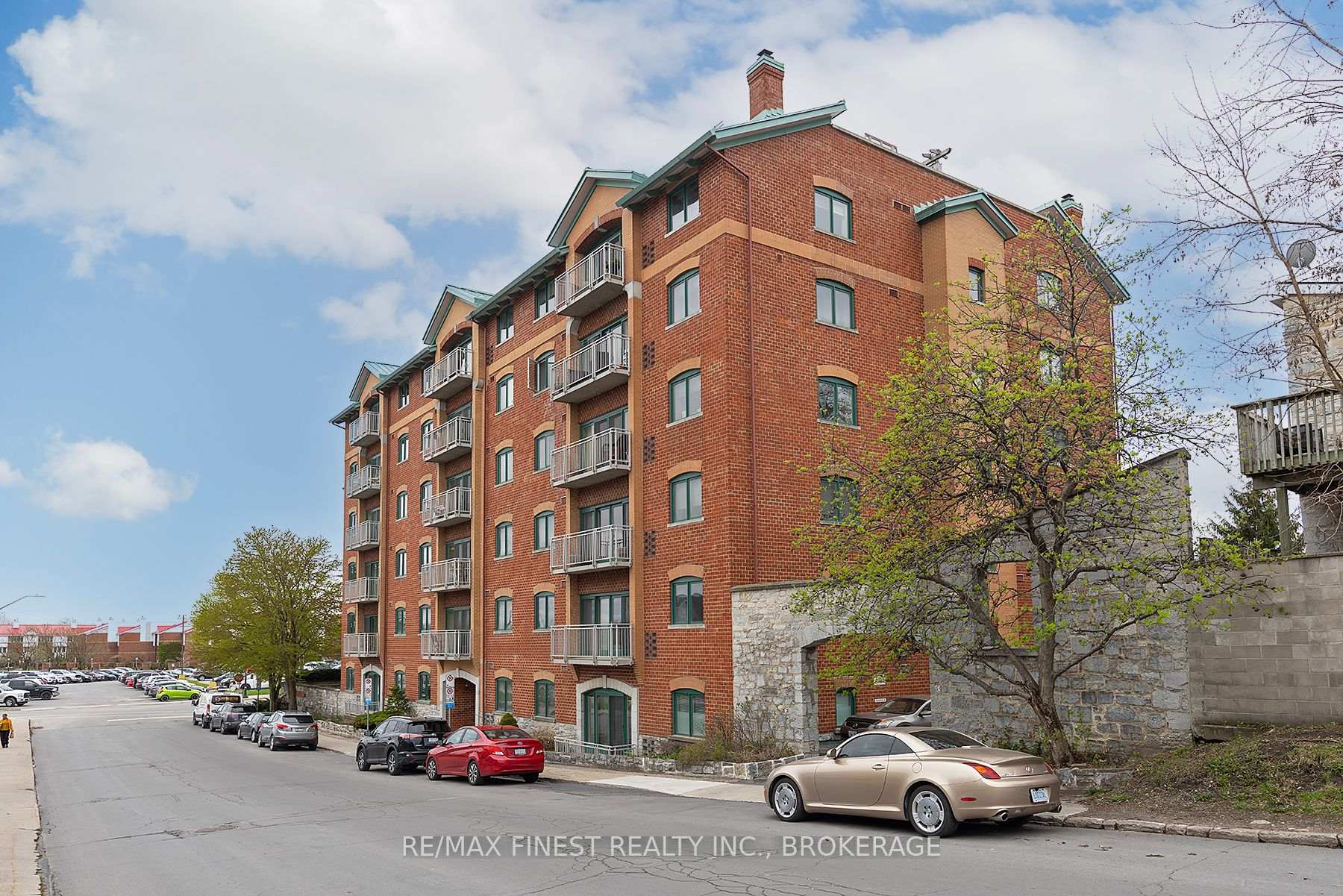 Listing image
