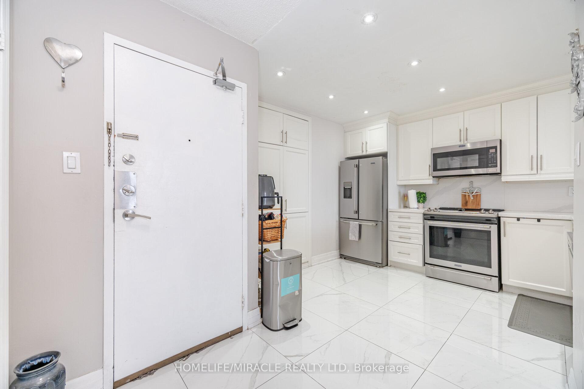 3 Bedrooms Condo at 234 Albion, Toronto For sale