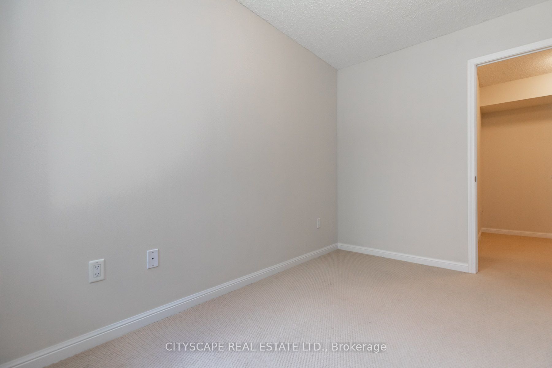 11 Foundry Avenue, #130
