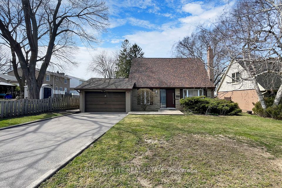 50 Henderson Avenue, Markham, ON L3T 2K7