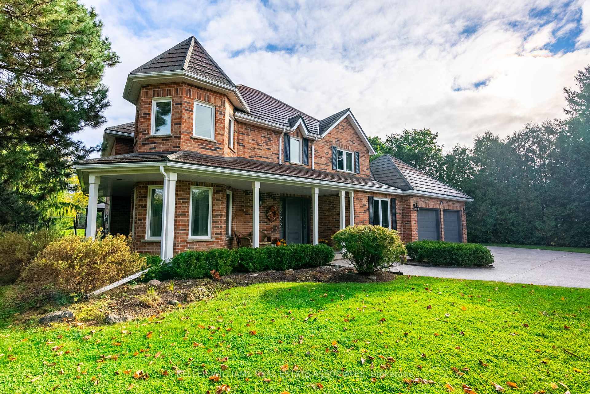 23 Meander Close, Hamilton, ON L0R 1H1