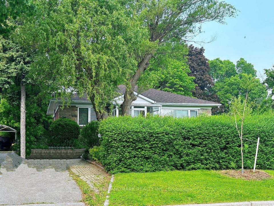 32 Garden Park