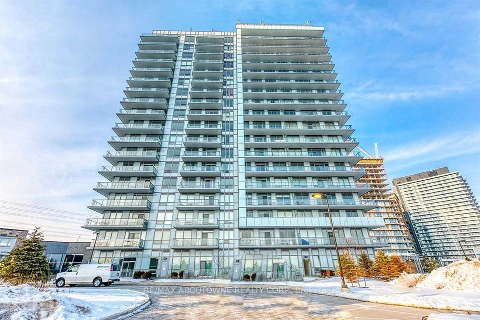 4699 Glen Erin
