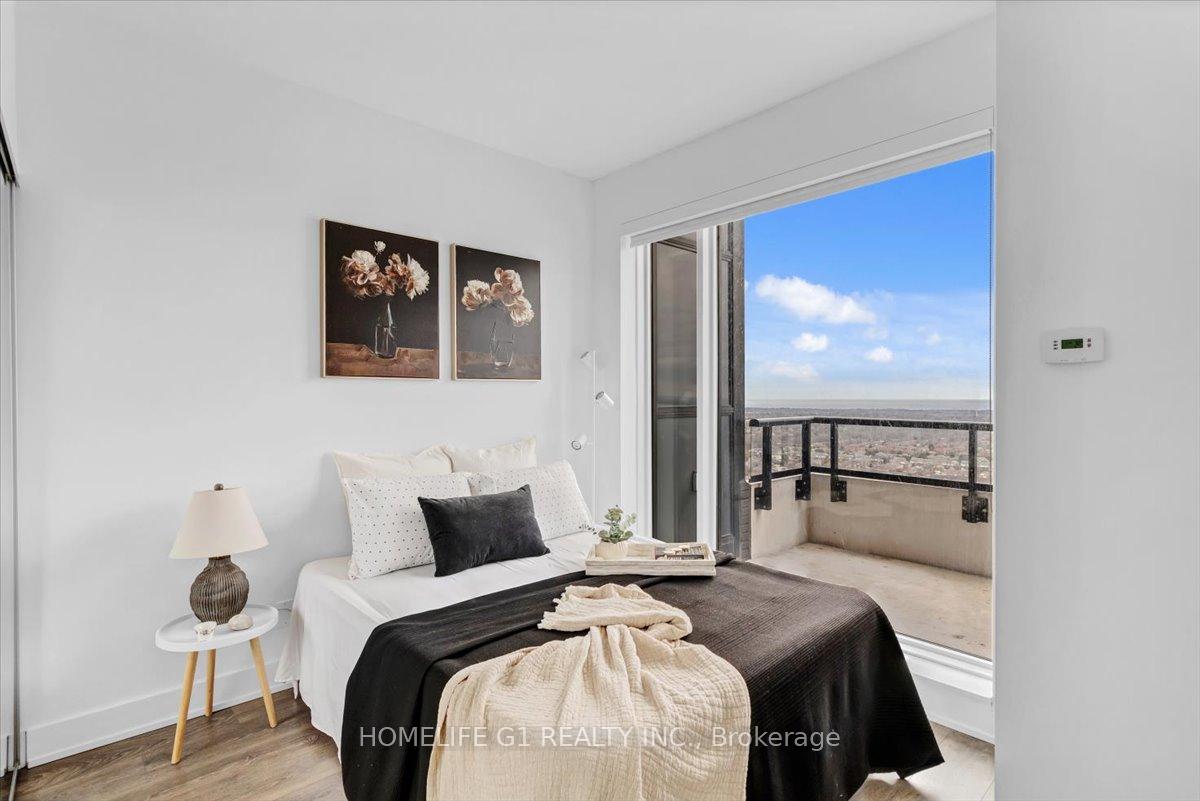 1 Bedroom Condo at 297 Oak Walk, Oakville For sale