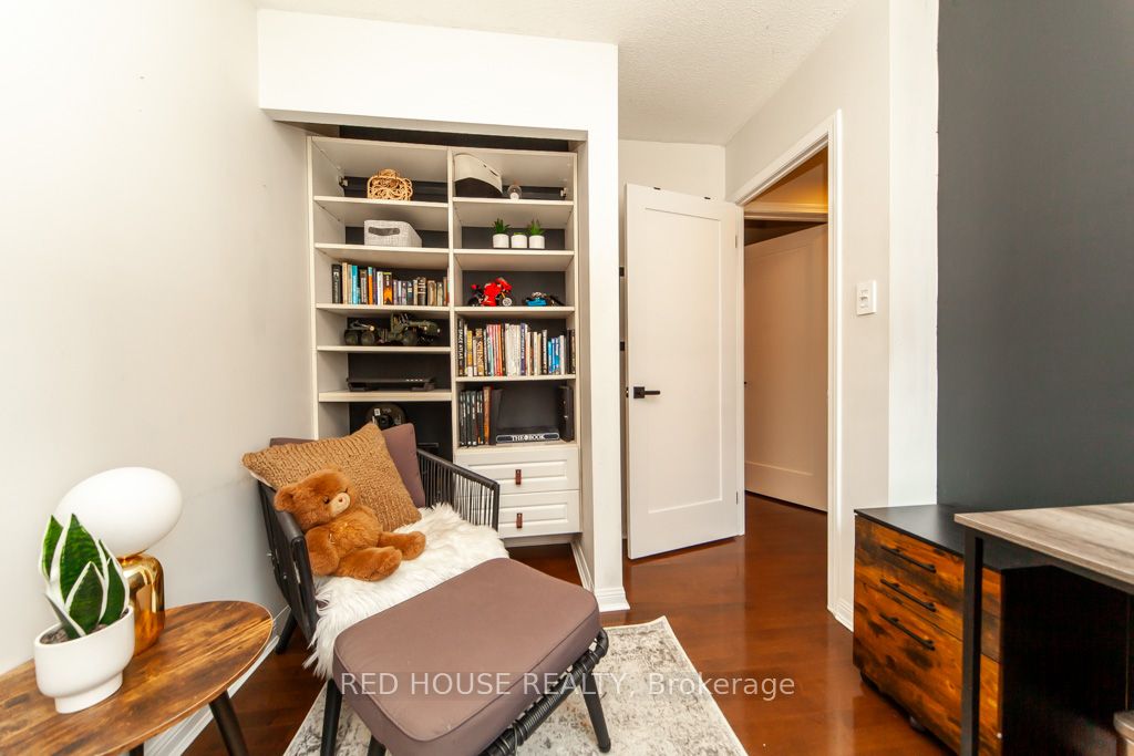 33 Canniff Street, #714