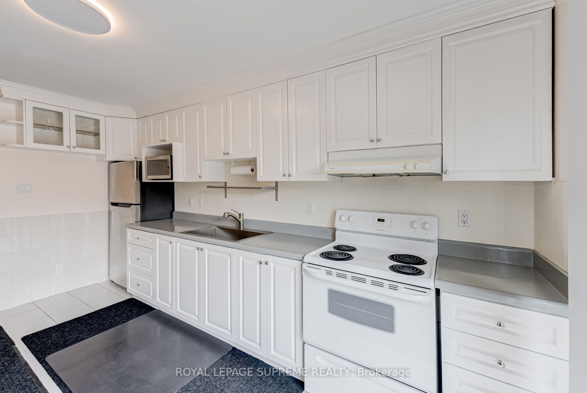 20 Edna Avenue, #1