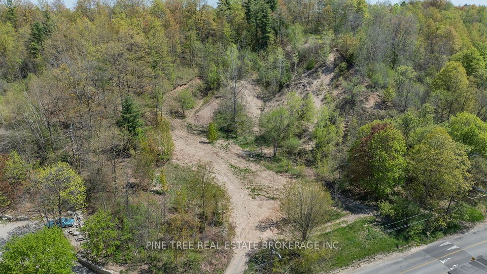 22 Main Street, Halton Hills, ON L7G 3G8