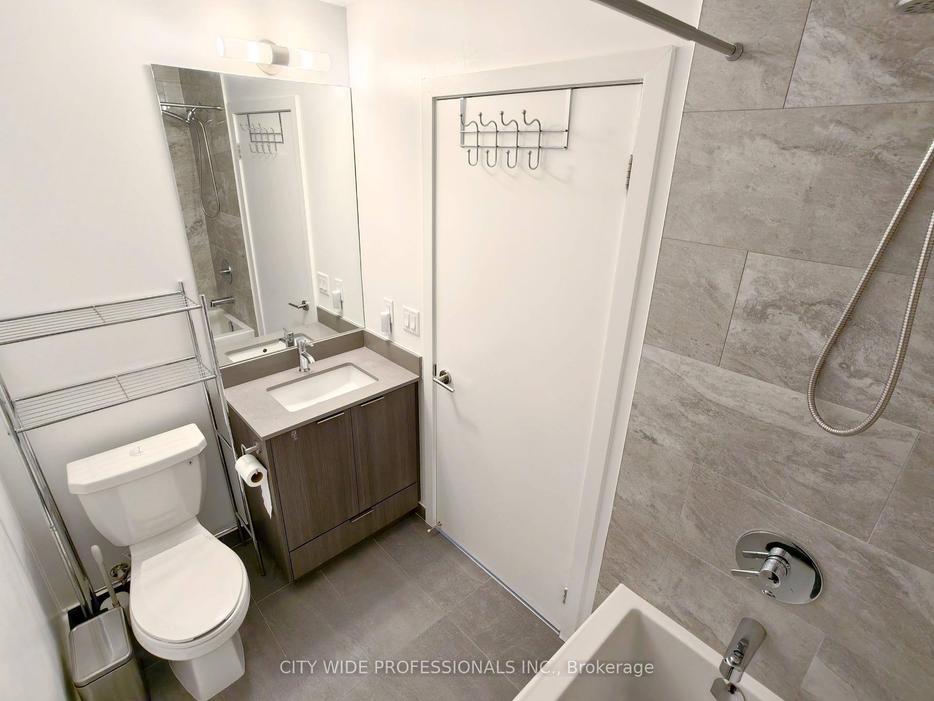 1 Bedroom Condo at 38 Forest Manor, Toronto For sale