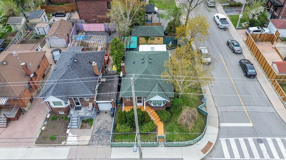 319 Cosburn