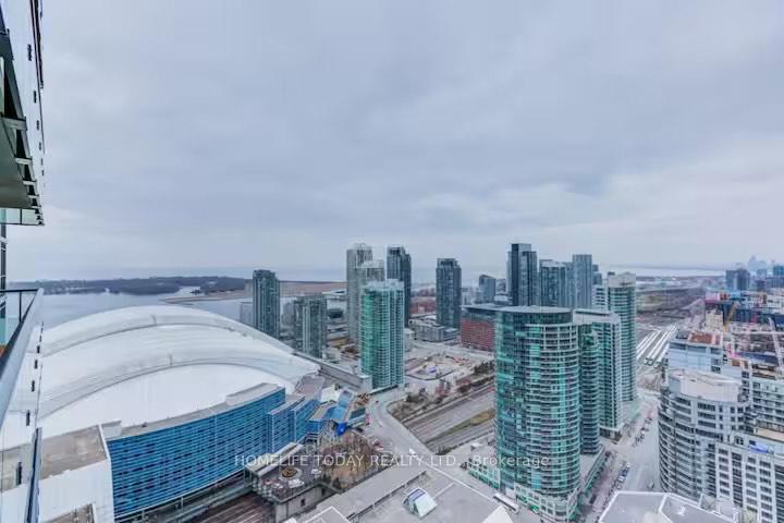 3 Bedrooms Condo at 300 Front, Toronto For sale