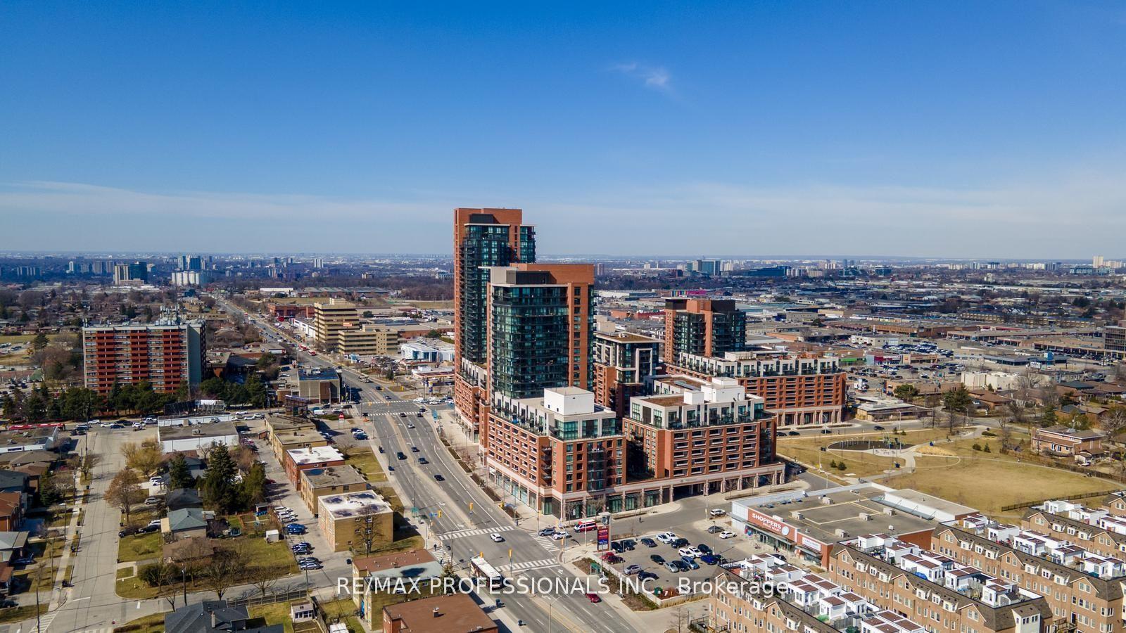 2 Bedrooms Condo at 800 Lawrence,  Toronto For sale