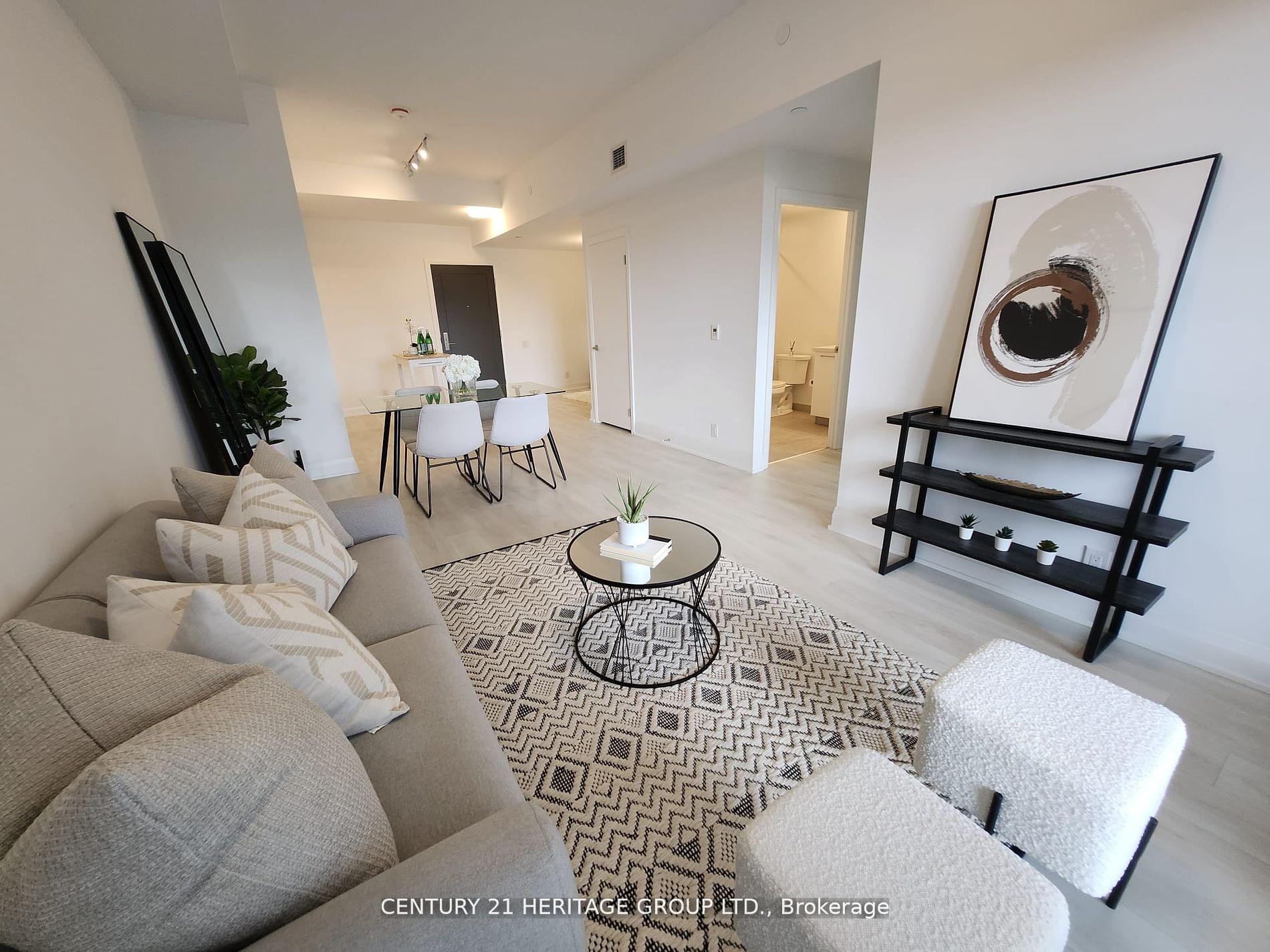 2 Bedrooms Condo at 33 Frederick Todd, Toronto For sale