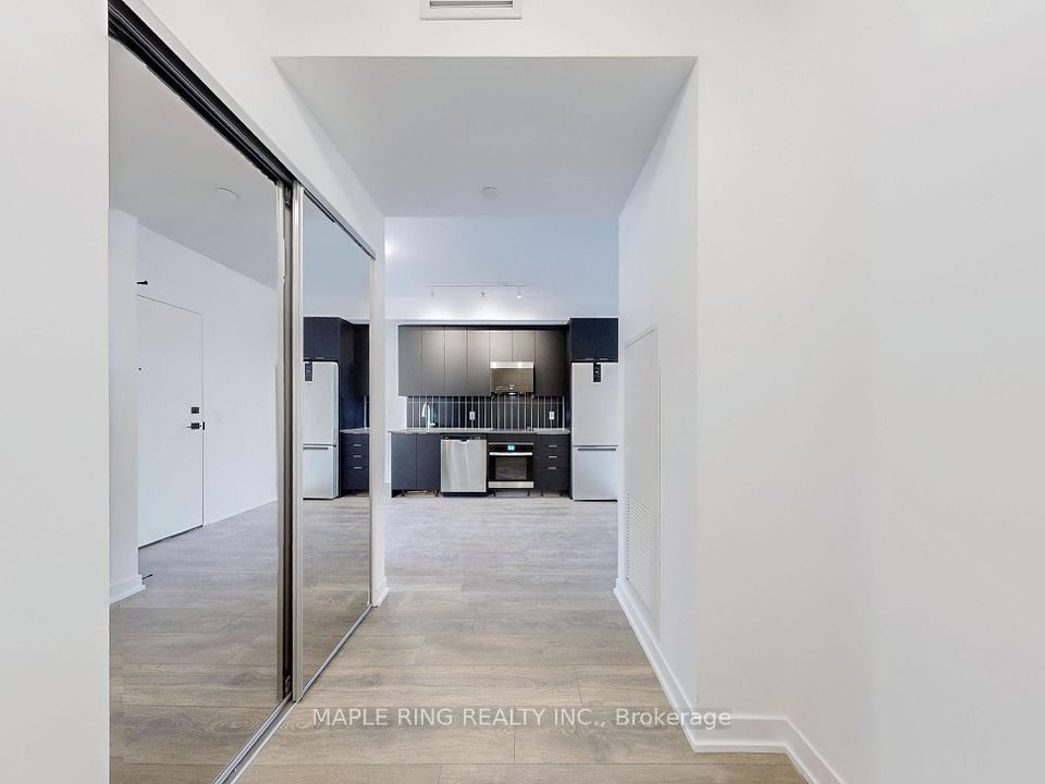 #1125 - 498 Caldari Road, Vaughan, ON L4K 0R6