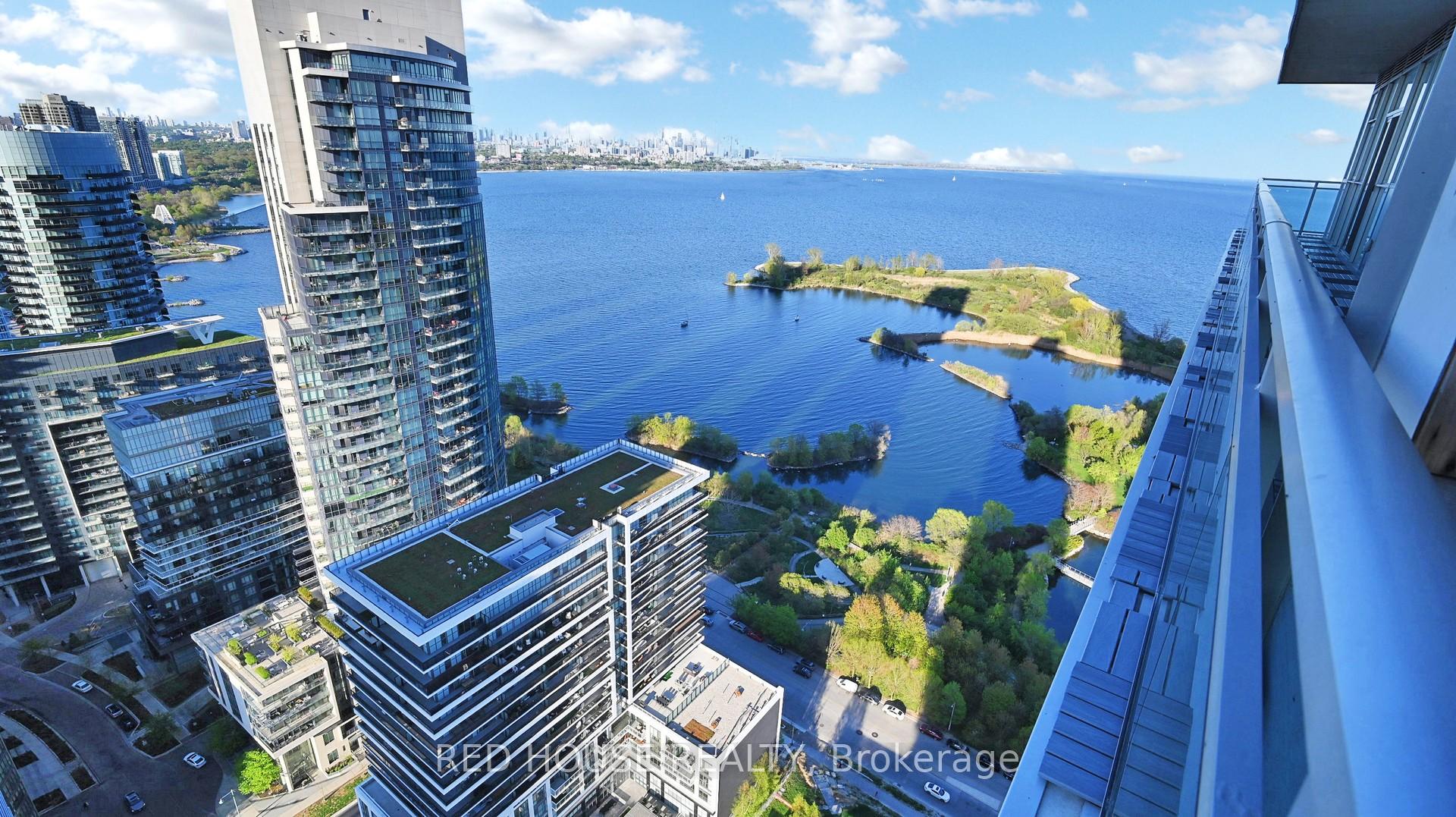 3 Bedrooms Condo at 33 Shore Breeze, Toronto For sale
