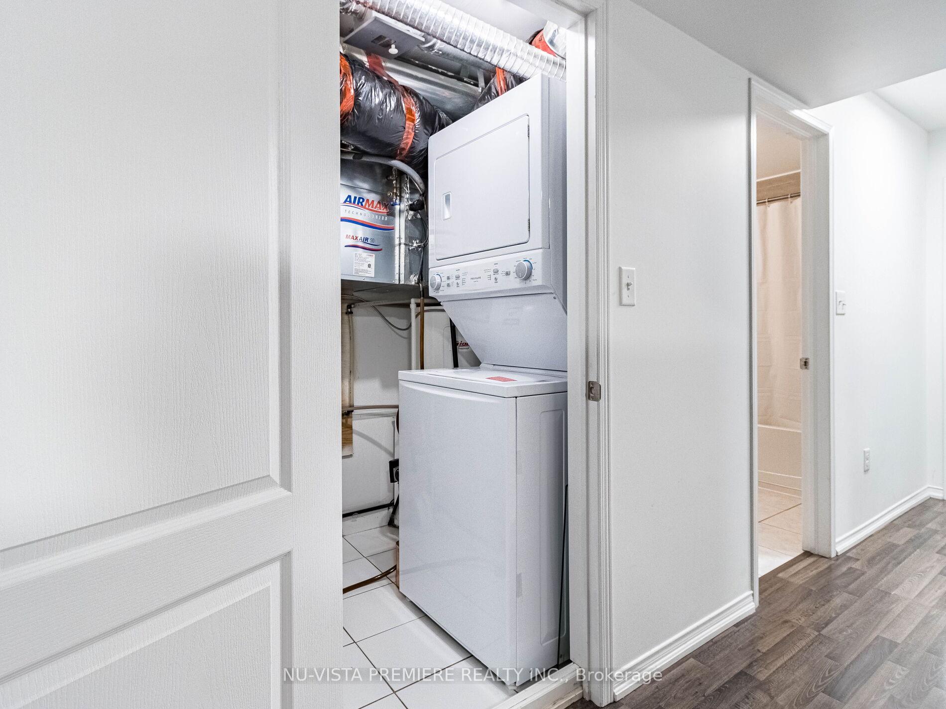 2 Bedrooms Condo at 2488 Post, Oakville For sale