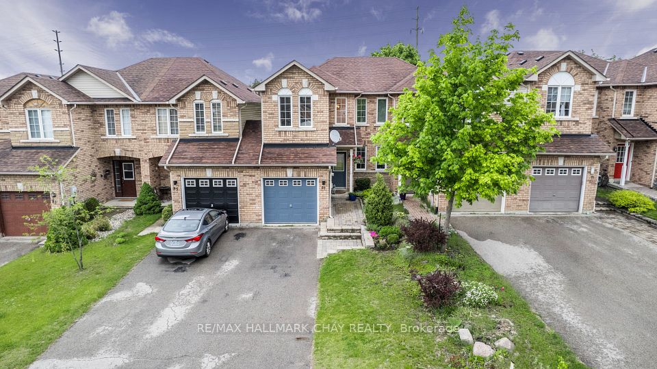 87 Hawthorne