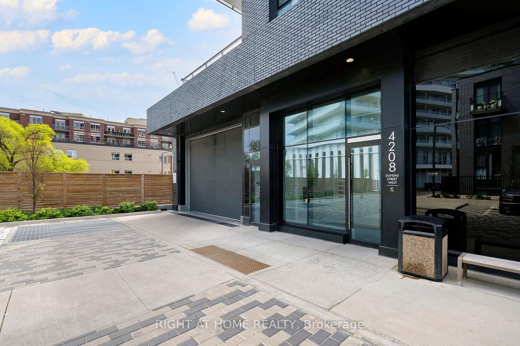 2 Bedrooms Condo at 4208 Dundas, Toronto For sale