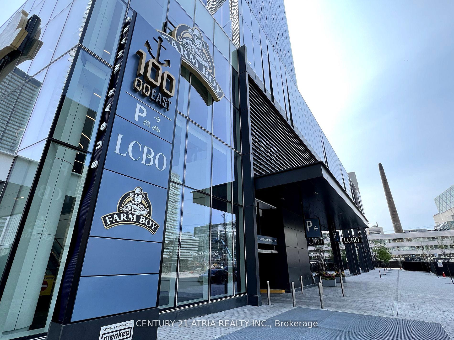 2 Bedrooms Condo at 55 Cooper, Toronto For sale