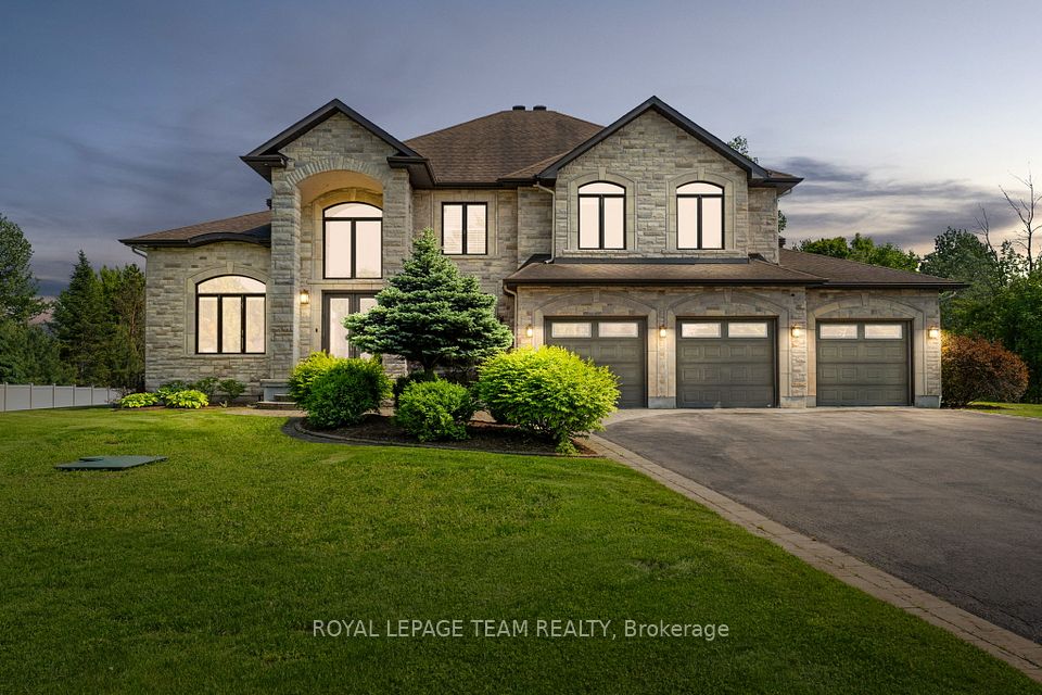 6132 Pebblewoods