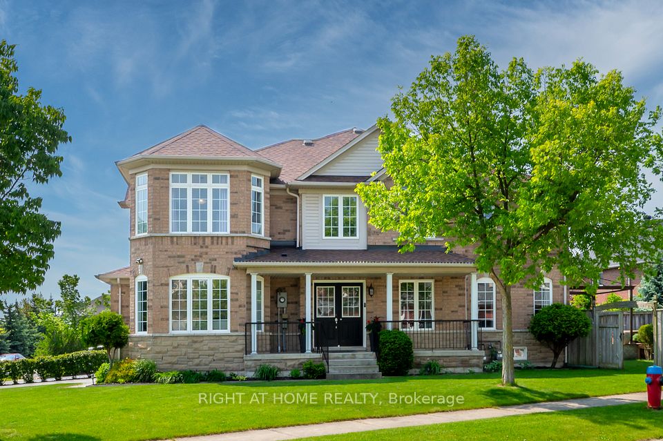 2061 Redstone