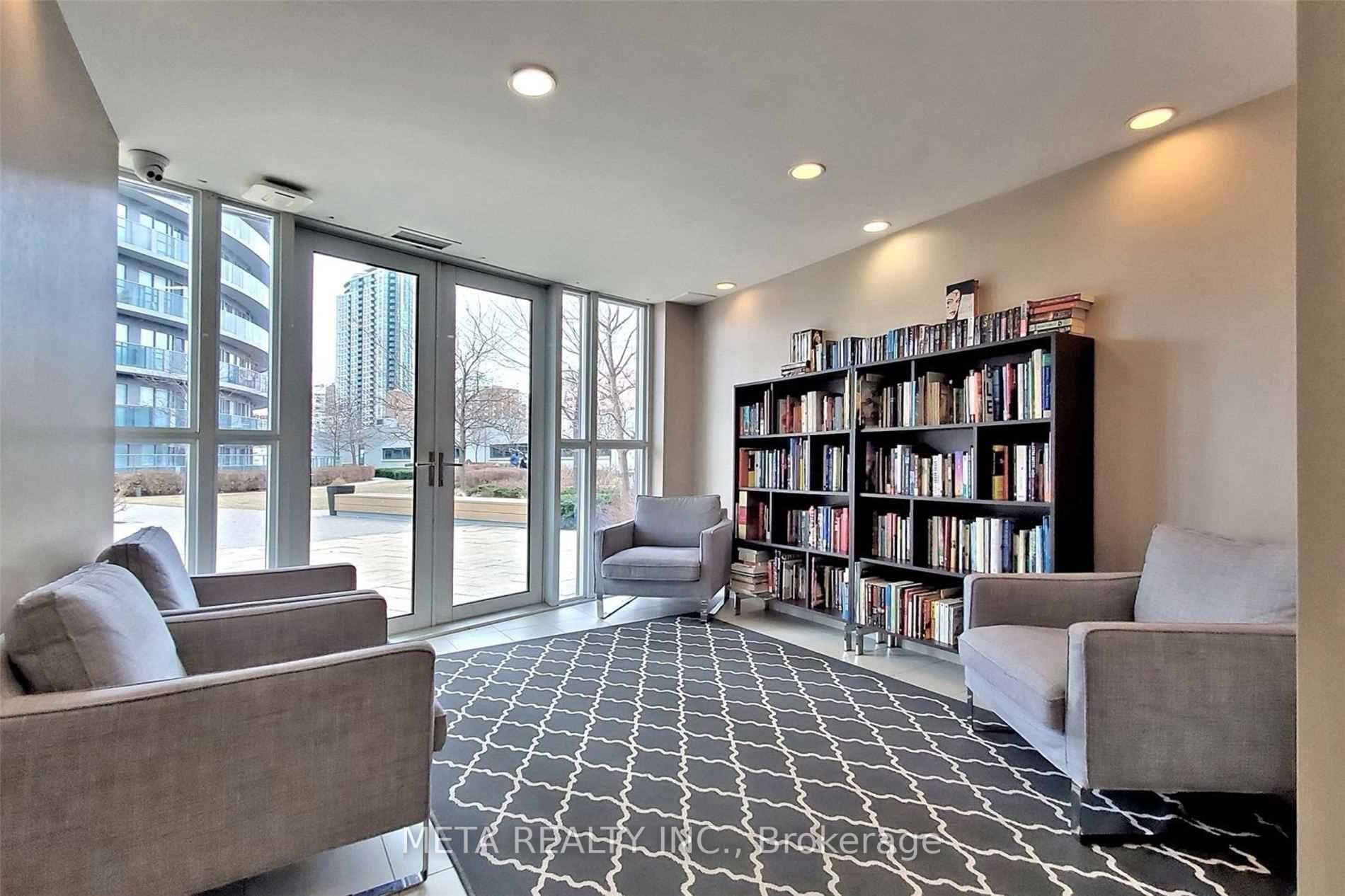 2 Bedrooms Condo at 50 Absolute, Mississauga For sale